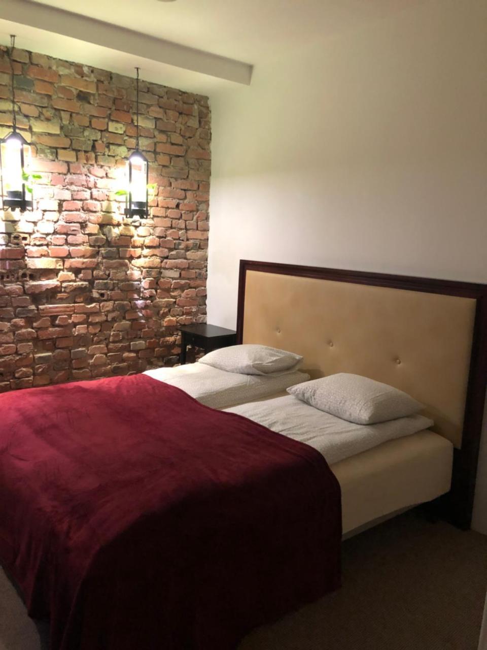 קטוביץ Flores Apartament מראה חיצוני תמונה